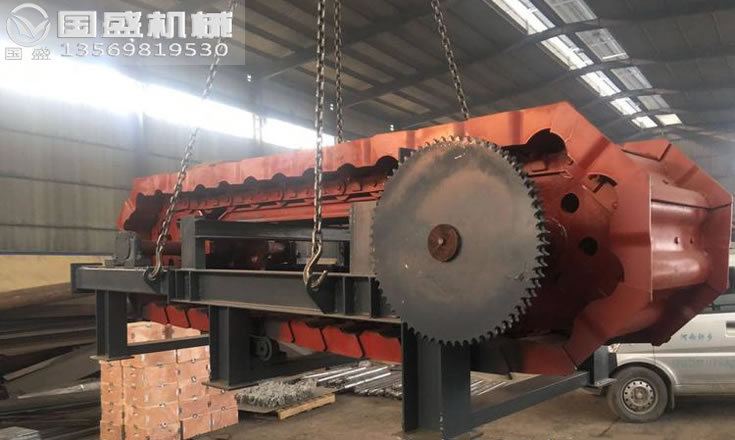 礦石用長型鱗板輸送機(jī)