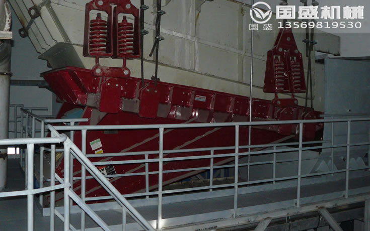 給料機(jī)吊簧