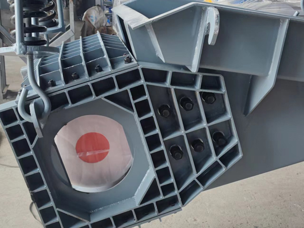 慣性共振式震動給煤機 慣性共振式震動給煤機